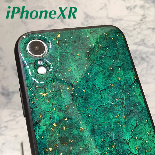 アイフォンXR iPhoneXRケース☆クラック柄☆グリーン☆送料無料の通販 by ロゴ's shop｜ラクマ