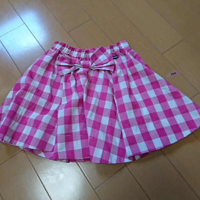 JENNI(ジェニィ)のチェックスカート！ キッズ/ベビー/マタニティのキッズ服女の子用(90cm~)(スカート)の商品写真