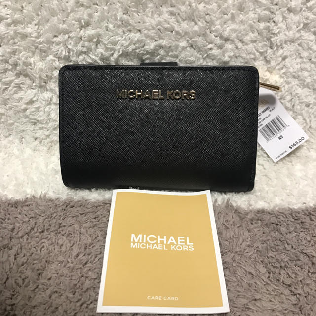 Michael Kors(マイケルコース)の新品 新作 MICHAEL KORS 折り財布 レディースのファッション小物(財布)の商品写真