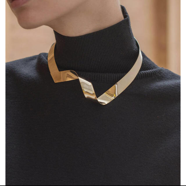 Ameri VINTAGE(アメリヴィンテージ)のASYMMETRY TWIST CHOKER  ハンドメイドのアクセサリー(ネックレス)の商品写真