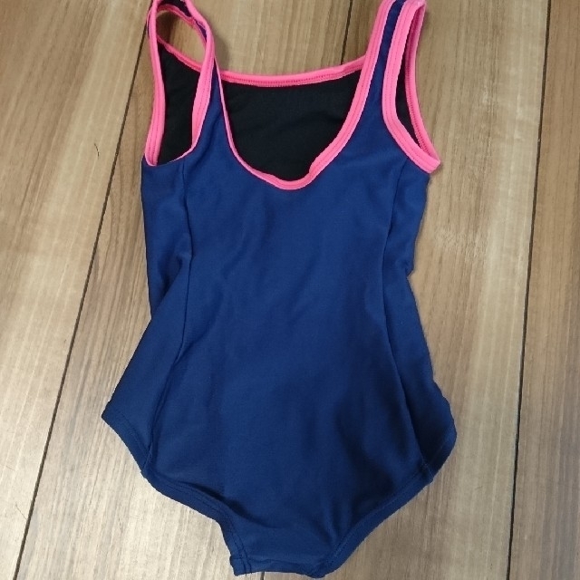 adidas(アディダス)のadidas 水着 110 キッズ/ベビー/マタニティのキッズ服女の子用(90cm~)(水着)の商品写真