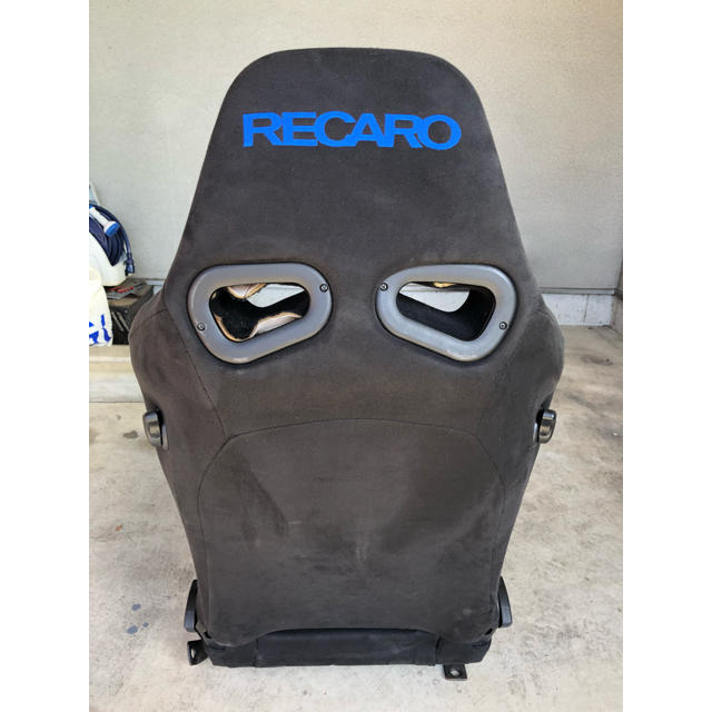 RECARO(レカロ)の値下げしました！RECARO SR-6 ASM LIMITED ブラック×ブルー 自動車/バイクの自動車(車内アクセサリ)の商品写真