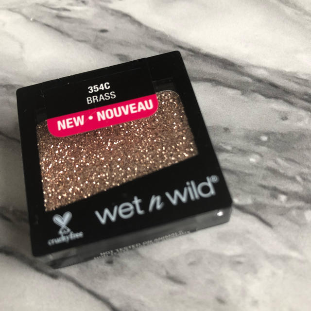 NYX(エヌワイエックス)のwet n wild グリッター アイシャドウ 3色セット コスメ/美容のベースメイク/化粧品(アイシャドウ)の商品写真