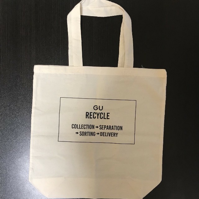 GU(ジーユー)のGU トートバッグ レディースのバッグ(トートバッグ)の商品写真