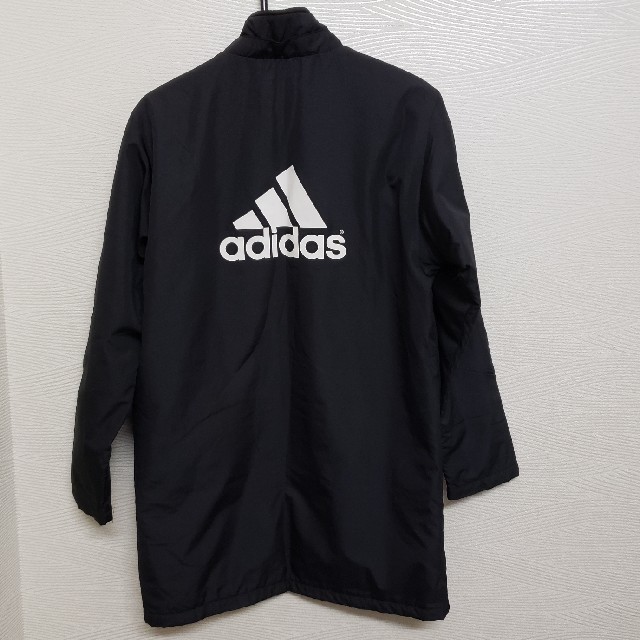 adidas(アディダス)のadides 　ネオングリーン×ブラック　コート　size150 キッズ/ベビー/マタニティのキッズ服男の子用(90cm~)(コート)の商品写真