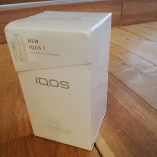 アイコス(IQOS)の最後の一個‼️アイコス3 iqos3 　ホワイト 白 新品未開封‼️(タバコグッズ)