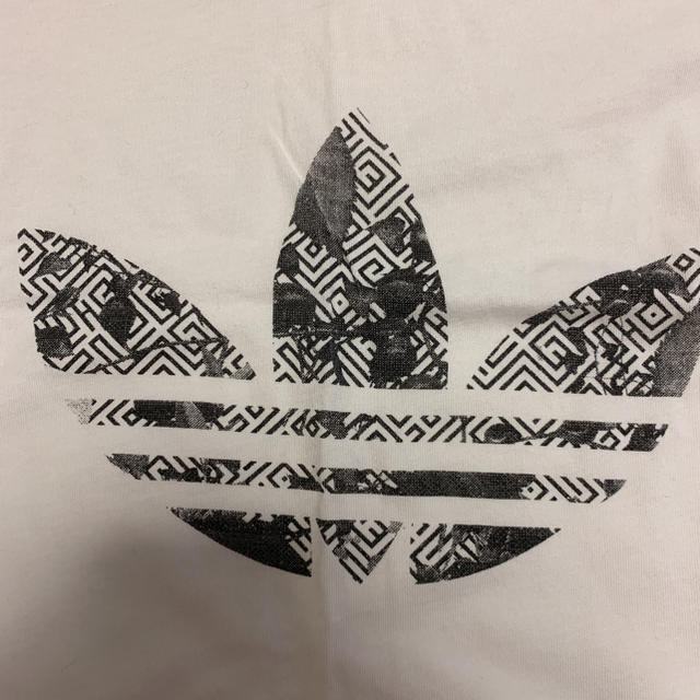 adidas(アディダス)のＴシャツ レディースのトップス(Tシャツ(半袖/袖なし))の商品写真