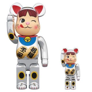 フジヤ(不二家)の込　BE@RBRICK 招き猫 ペコちゃん 銀メッキ (その他)