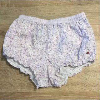 トミーヒルフィガー(TOMMY HILFIGER)のトミーヒルフィガー 12-18m ★ 花柄ブルマ(パンツ)