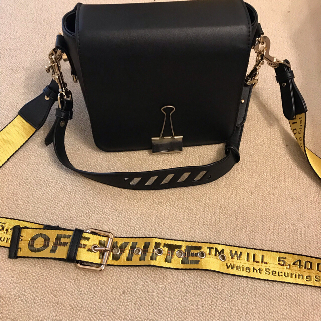 OFF-WHITE(オフホワイト)のOFF-WHITE 風バッグ レディースのバッグ(ショルダーバッグ)の商品写真