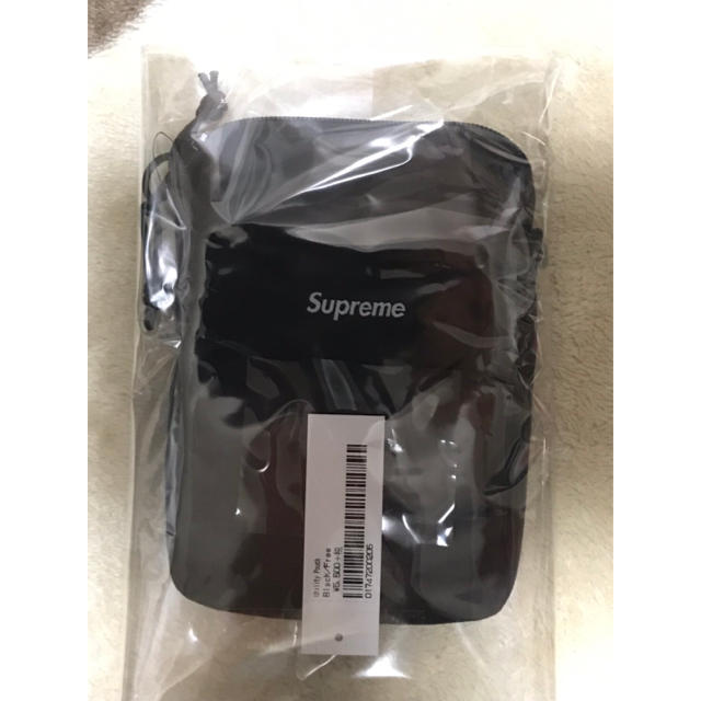 Supreme(シュプリーム)のsupreme utility pouch メンズのバッグ(ショルダーバッグ)の商品写真