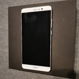 アンドロイド(ANDROID)のHUAWEI 5.9型 Mate9 SIMフリー　 ホワイト　Dual sim(スマートフォン本体)
