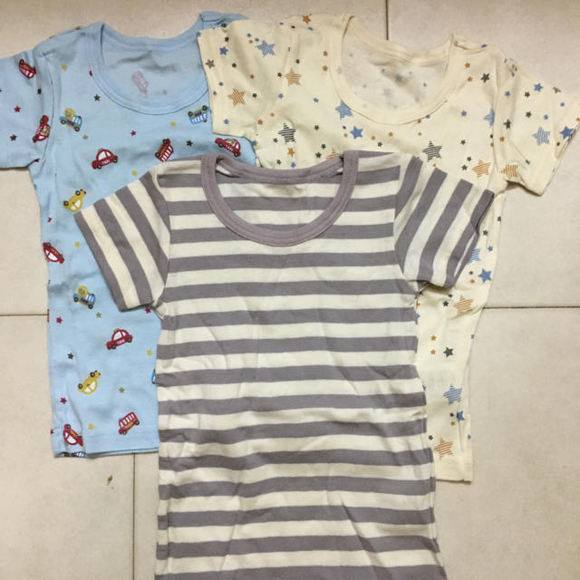 ベルメゾン(ベルメゾン)のティシャツ  3枚セット キッズ/ベビー/マタニティのキッズ服男の子用(90cm~)(Tシャツ/カットソー)の商品写真