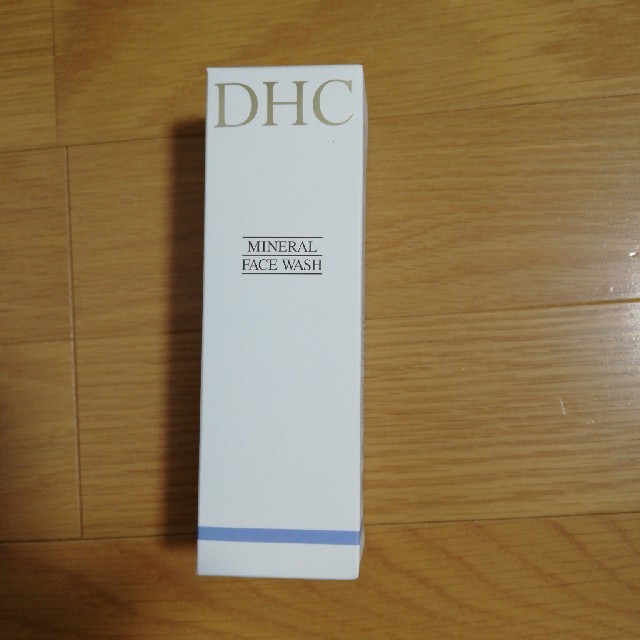 DHC(ディーエイチシー)のDHC ☆ ミネラルウォッシュ コスメ/美容のスキンケア/基礎化粧品(洗顔料)の商品写真