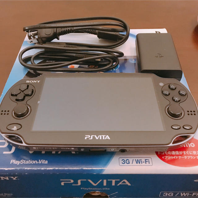 携帯用ゲーム機本体PlayStation®Vita クリスタル・ブラック