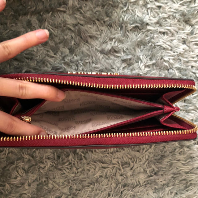 Michael Kors(マイケルコース)のMICHEAL KORS 長財布 レディースのファッション小物(財布)の商品写真