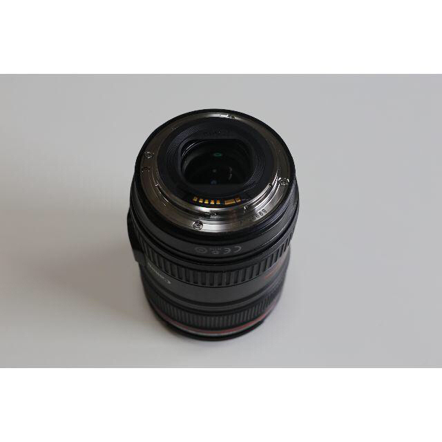 Canon(キヤノン)のキヤノン EF24-105mm F4L IS 使用少 美品 フード フィルター スマホ/家電/カメラのカメラ(レンズ(ズーム))の商品写真