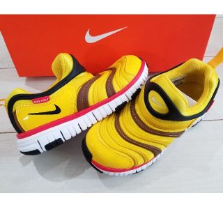 ナイキ(NIKE)の新品 19cm ナイキ ダイナモフリー ツアーイエロー703 (スニーカー)