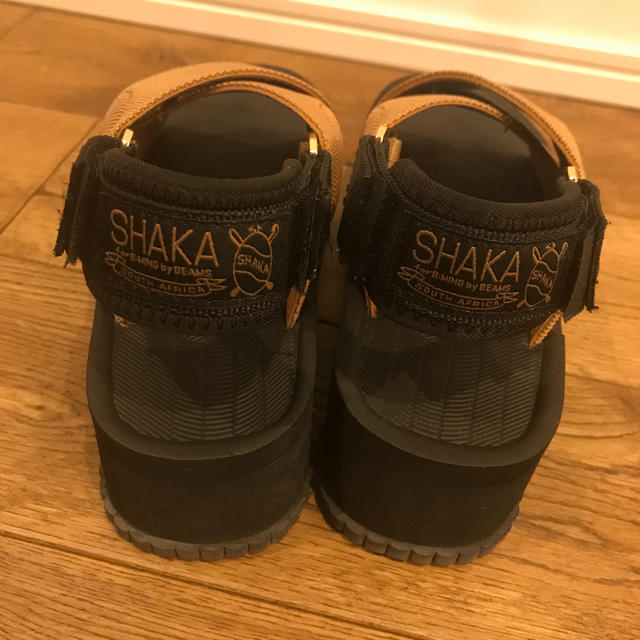 BEAMS(ビームス)のSHAKA×ビームス 完売商品 モカ (22.5〜23センチ) レディースの靴/シューズ(サンダル)の商品写真