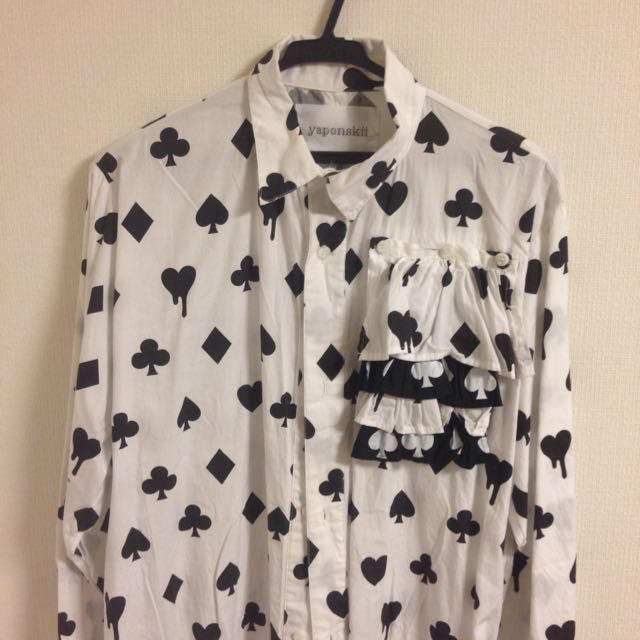 monomania - トランプ柄 シャツワンピの通販 by ◇ |モノマニアならラクマ monomania - トランプ柄 シャツワンピの通販 by ◇ |モノマニアならラクマ
