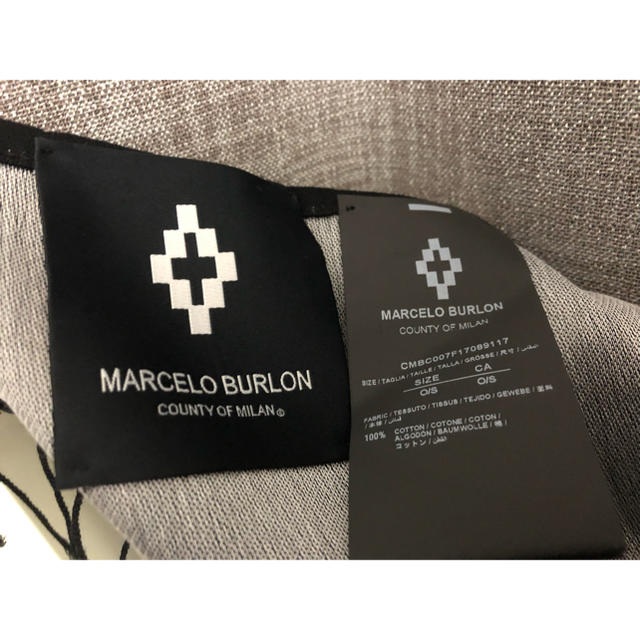 MARCELO BURLON(マルセロブロン)の MARCELO BURLON メンズのジャケット/アウター(ポンチョ)の商品写真