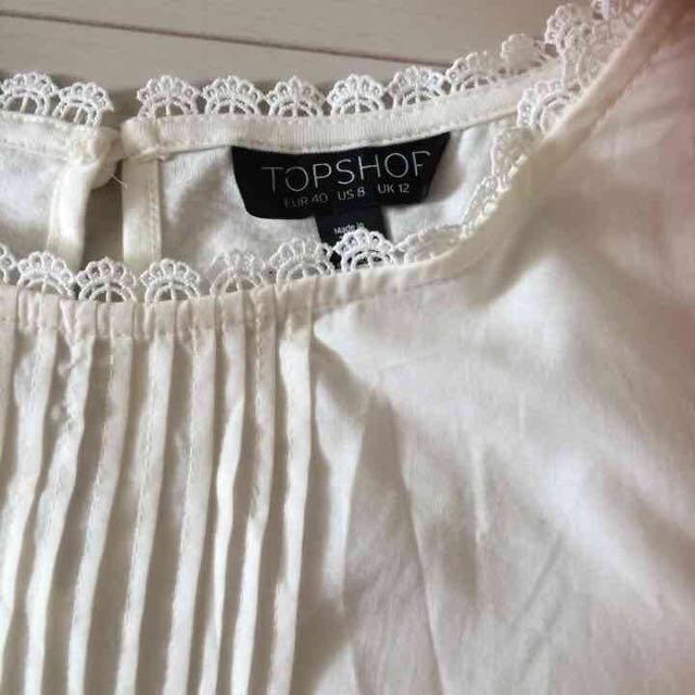 TOPSHOP(トップショップ)のフリル トップス 美品 レディースのトップス(Tシャツ(半袖/袖なし))の商品写真