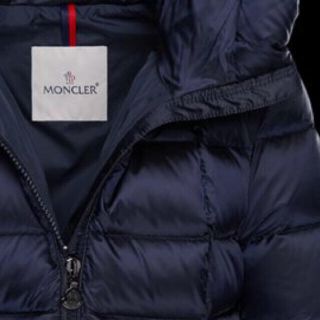 MONCLER - モンクレール HIRONDELLE シャーパル エルミン 12aの通販 by