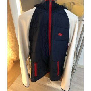 トミーヒルフィガー(TOMMY HILFIGER)の定価2万 トミーヒルフィガー パーカー 早い者勝ち(パーカー)