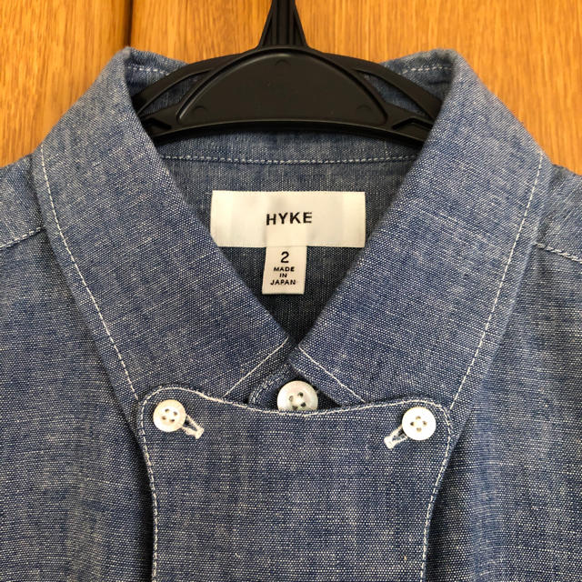 HYKE(ハイク)のhyke  伊勢丹限定 シャツ サイズ2 美品 レディースのトップス(シャツ/ブラウス(半袖/袖なし))の商品写真