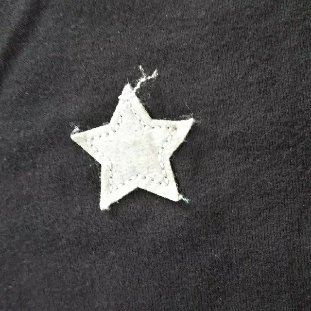 ベルメゾン(ベルメゾン)のベルメゾン GITA 黒 星柄 半袖Tシャツ 150 キッズ/ベビー/マタニティのキッズ服女の子用(90cm~)(Tシャツ/カットソー)の商品写真