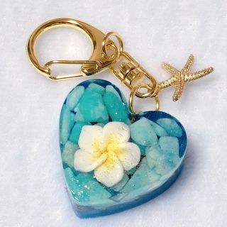 Plumeria ハートオルゴナイトキーホルダー✨(バッグチャーム)