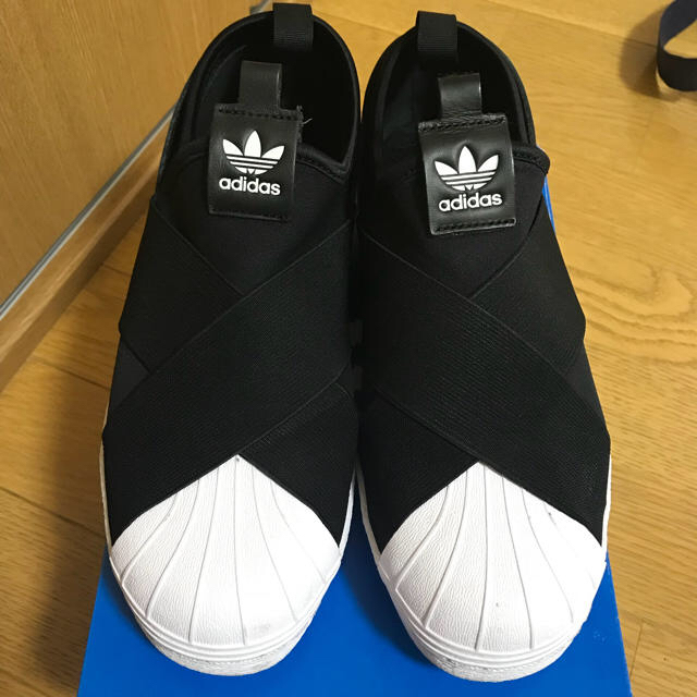 adidas(アディダス)のaaaa0225様 専用 レディースの靴/シューズ(スニーカー)の商品写真