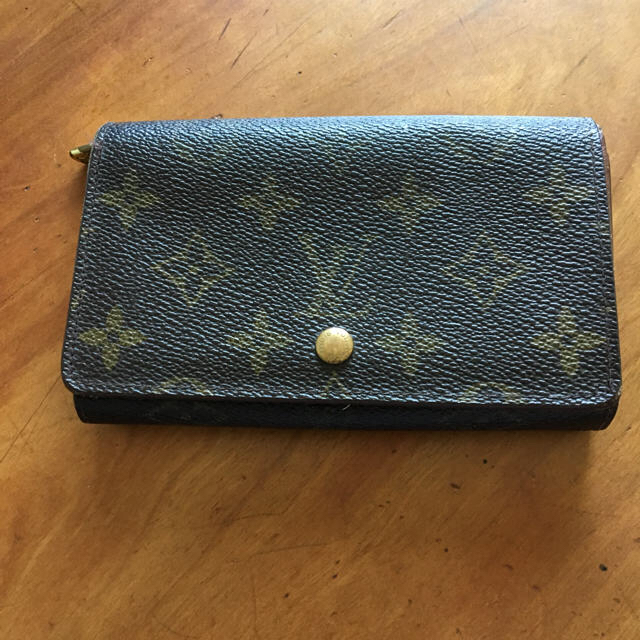 LOUIS VUITTON(ルイヴィトン)のヴィトン 財布 レディースのファッション小物(財布)の商品写真