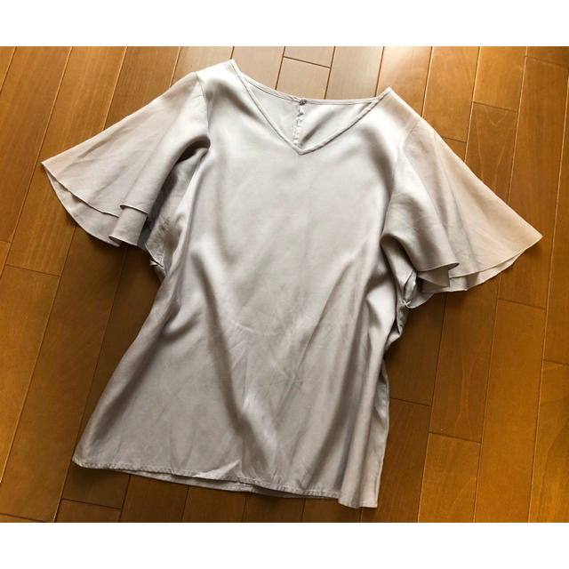 Demi-Luxe BEAMS(デミルクスビームス)のえいはち様専用✴︎袖フレアブラウス レディースのトップス(シャツ/ブラウス(半袖/袖なし))の商品写真