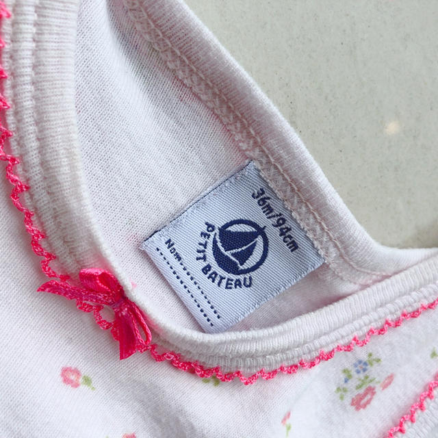 PETIT BATEAU(プチバトー)のプチバトー キャミ ロンパース 94 キッズ/ベビー/マタニティのキッズ服女の子用(90cm~)(ワンピース)の商品写真