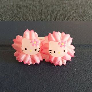 ハローキティ(ハローキティ)の☆キティちゃんピアス&リングセット☆(ピアス)