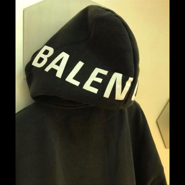 Balenciaga(バレンシアガ)の早い者勝ち バレンシアガ フードパーカー メンズのトップス(パーカー)の商品写真