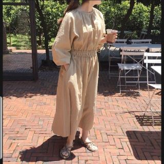 トゥデイフル(TODAYFUL)の最終価格○merci Romi linen shirring ワンピース(ロングワンピース/マキシワンピース)