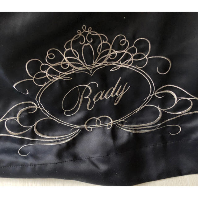 Rady(レディー)のRady シンデレラシリーズカーテン178サイズ ブラック2枚 インテリア/住まい/日用品のカーテン/ブラインド(カーテン)の商品写真