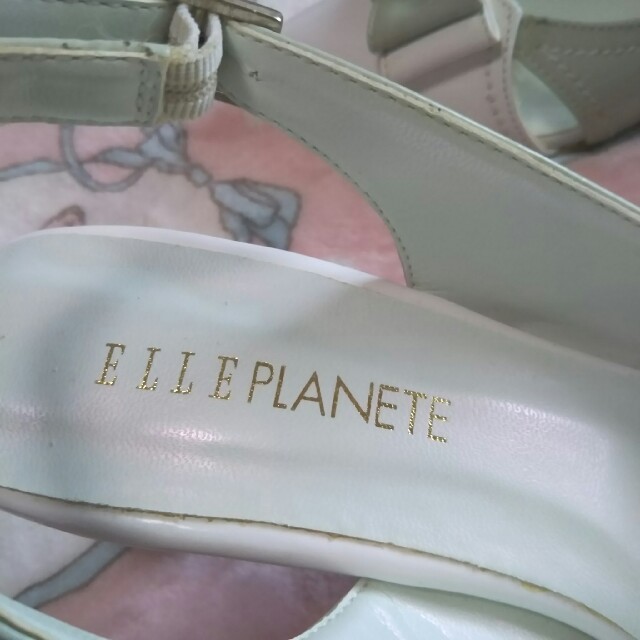 ELLE PLANETE(エルプラネット)の♡ELLEPLANETE♡リボンパンプス♡   レディースの靴/シューズ(ハイヒール/パンプス)の商品写真