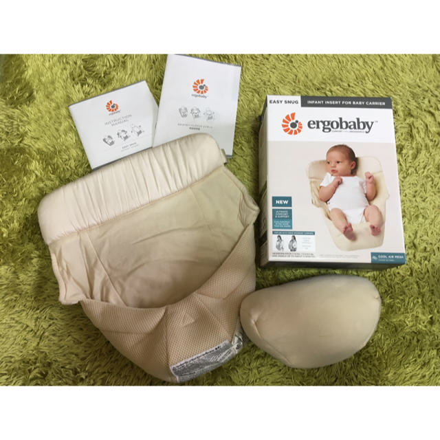 Ergobaby(エルゴベビー)の💐くに様 専用ページ💐インファントインサートIIIクールメッシュ キッズ/ベビー/マタニティの外出/移動用品(その他)の商品写真