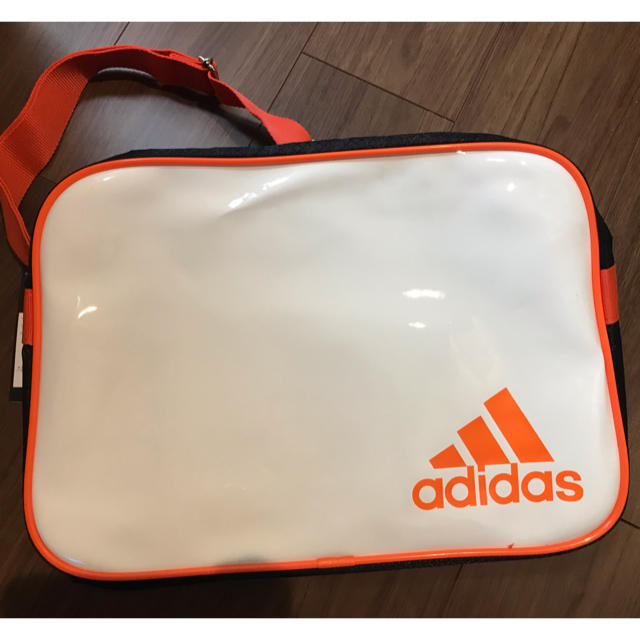 adidas(アディダス)のアディダス 肩掛け ショルダー バッグ adidas bag メンズのバッグ(ショルダーバッグ)の商品写真