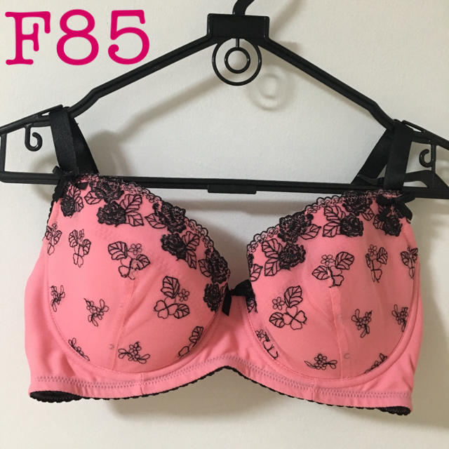 新品☆F85 ブラジャー ピンク 大きいサイズ かわいい #86 レディースの下着/アンダーウェア(ブラ)の商品写真
