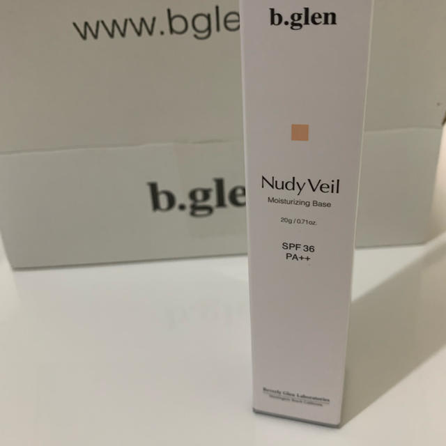 b.glen(ビーグレン)のb-glen Nudy Veil コスメ/美容のベースメイク/化粧品(化粧下地)の商品写真