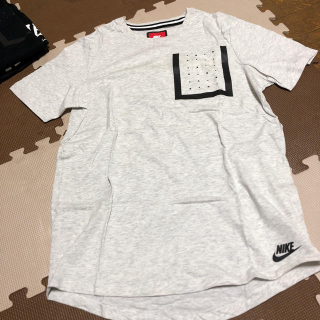 NIKE(ナイキ)のナイキ レディースのトップス(Tシャツ(半袖/袖なし))の商品写真