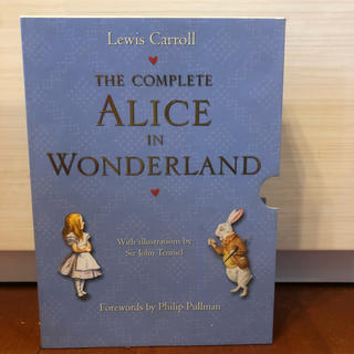 ディズニー(Disney)の不思議の国のアリス Alice in WONDERLAND(洋書)
