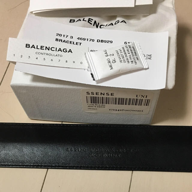 Balenciaga(バレンシアガ)の専用BALENCIAGA サイクルブレスレット メンズのアクセサリー(ブレスレット)の商品写真