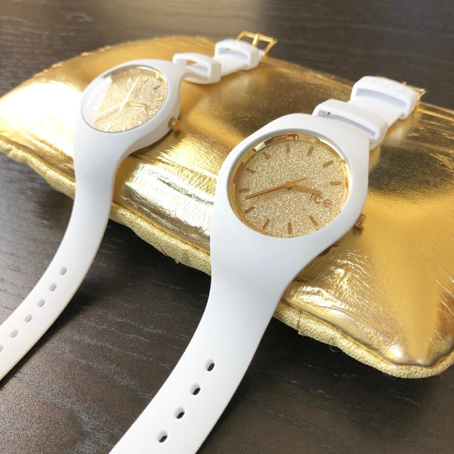 ice watch(アイスウォッチ)の【ice watch】ペア ゴールド&ホワイト(グリッター) レディースのファッション小物(腕時計)の商品写真