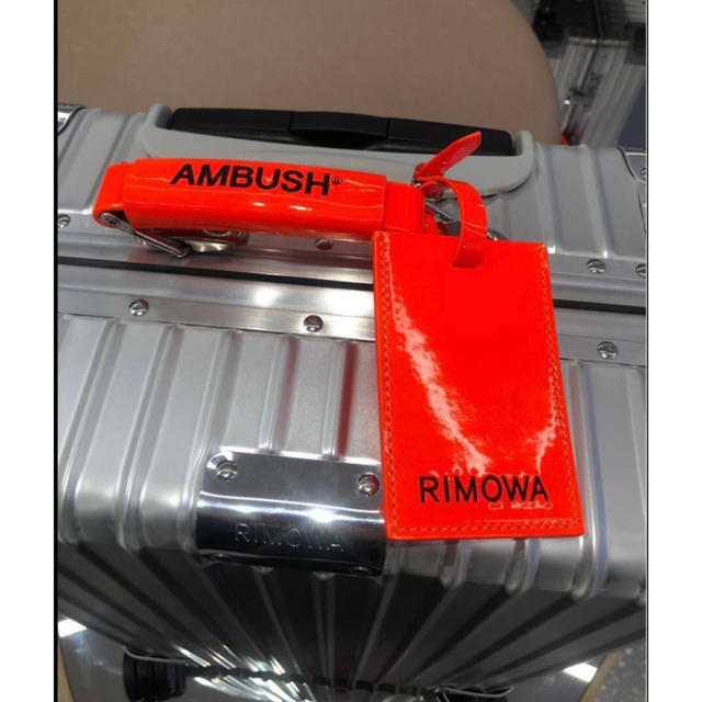 AMBUSH(アンブッシュ)の新品未使用RIMOWA AMBUSH luggage tag インテリア/住まい/日用品の日用品/生活雑貨/旅行(旅行用品)の商品写真