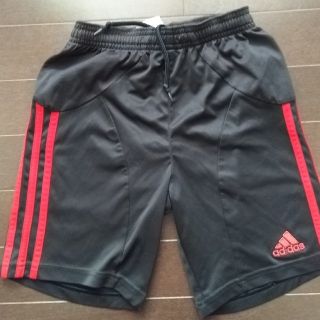 アディダス(adidas)のadidas　トレーニングズボン　130(ウェア)